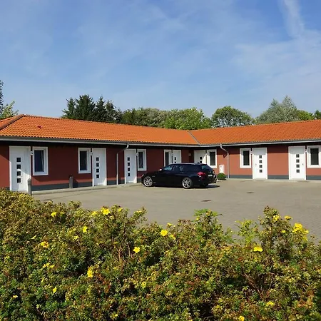 Auszeit Hotel Levenhagen Exterior photo